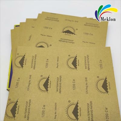 Erweiterte Ausrüstung für Sandpapier in Fahrzeugen