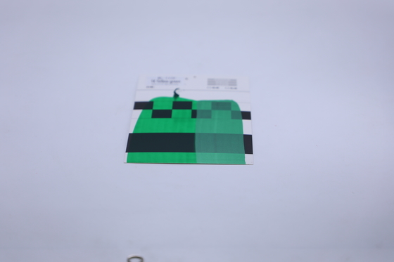 Hochbeständig und kratzfest, passend zum originalen gelb-grünen Autolack