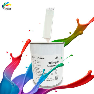 Hochglänzende Verschleiß- und Kratzfeste 700 reine weiße Autolackfarbe geeignet für die Renovierung und Reparatur von Autos