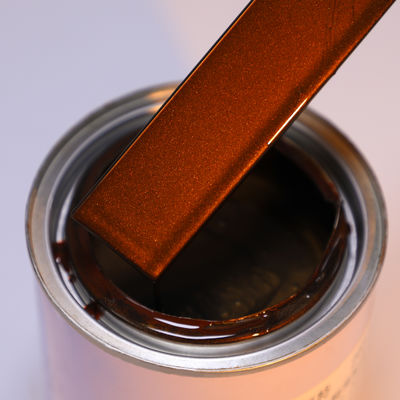 Umweltfreundlicher, VOC-armer brauner Autolack mit hohem Glanz und UV-Beständigkeit