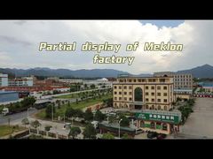 Passend zur originalen Werkfarbe, langlebige, schnell trocknende, feuerrote Autolackierung